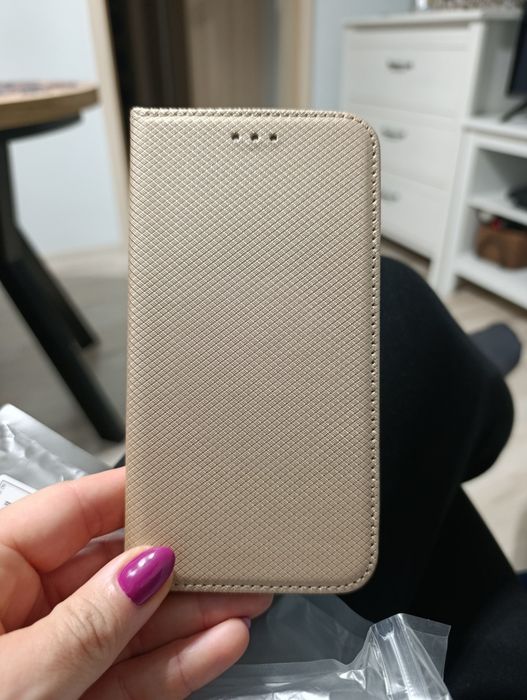 Etui do iPhone 13