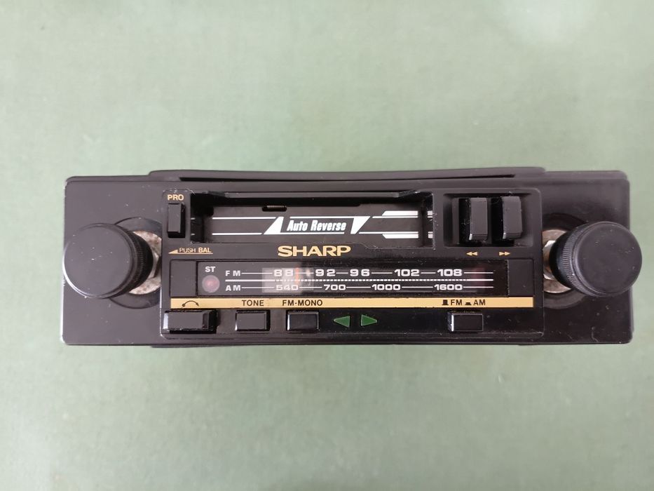 Auto Rádio Sharp