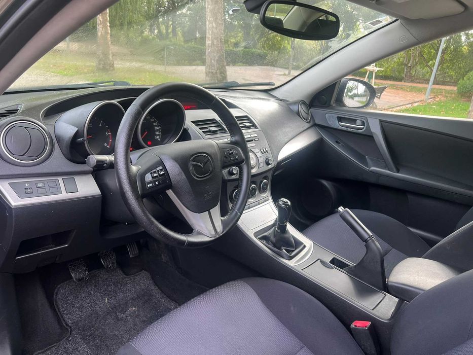 Mazda 3 1.6 CRDI (1 Registo) - Excelente Estado Geral