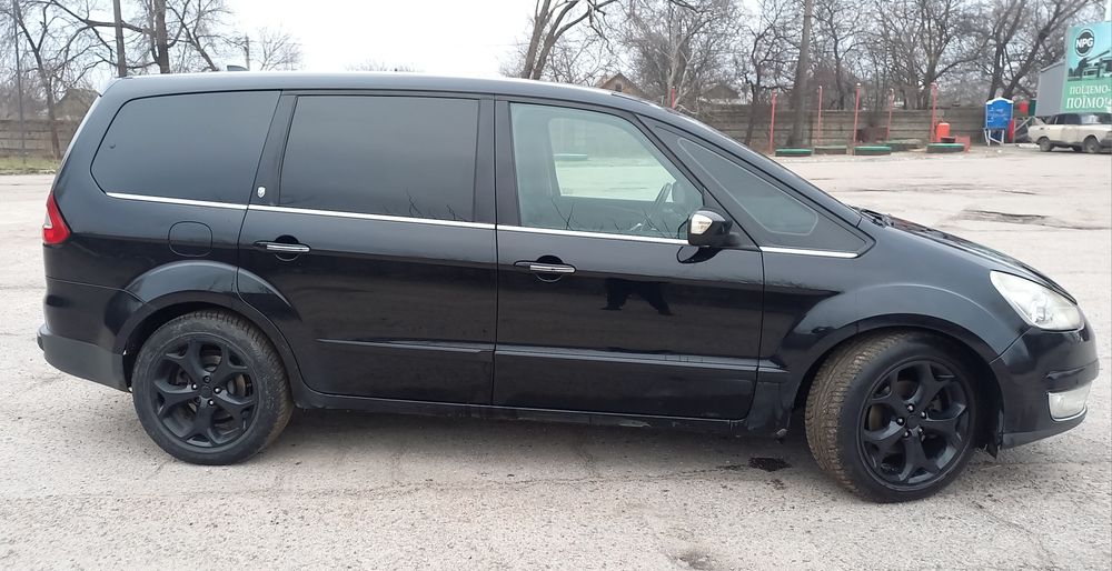 Продам форд галакси 2007год автомат дизель