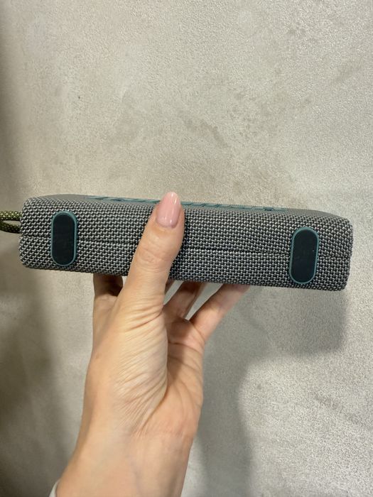 Бездротова портативна водонепроникна колонка Tronsmart Trip Grey