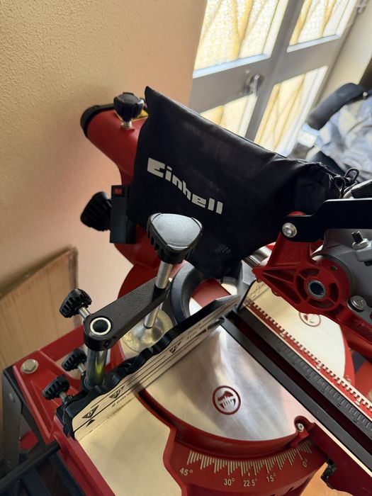 Serra elétrica como nova Einhell