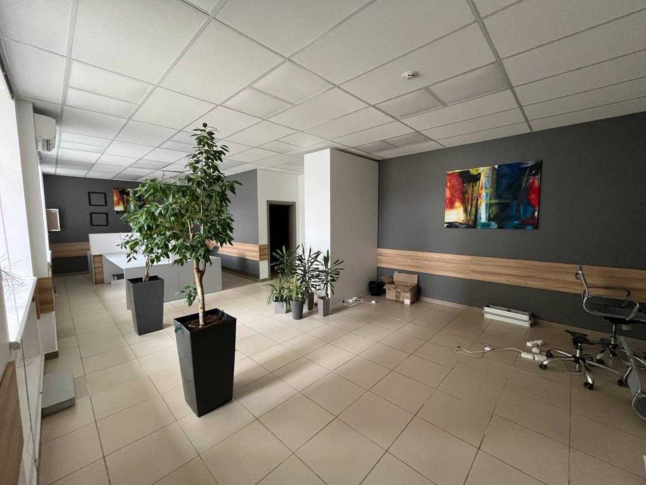 Оренда приміщення 380 м2/ Слов'янська 8/ м. Вокзальна 150 м