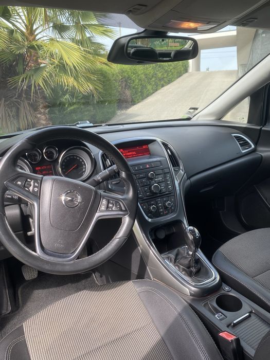 Opel Astra J 2012  1.4 GPL