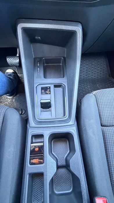 Volkswagen Caddy 2.0 TDI 122 KM automat