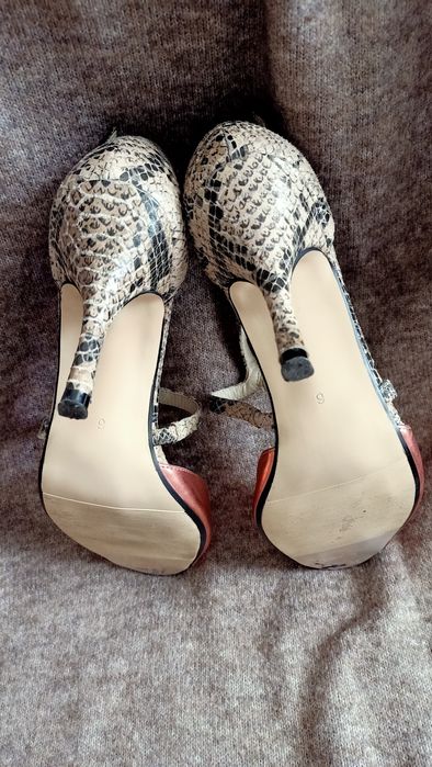 Sandały Dorothy Perkins 39