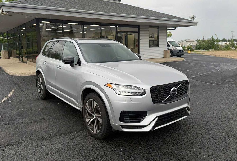 Volvo Xc90      2020