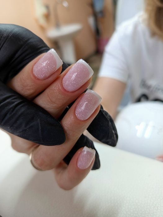 Маникюр Салтовка