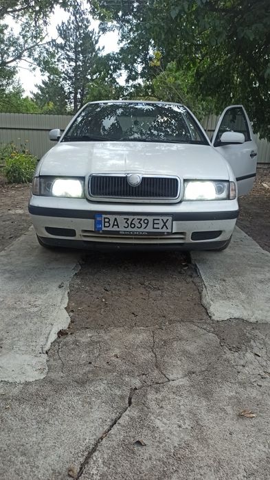 Продам шкода октавія тур