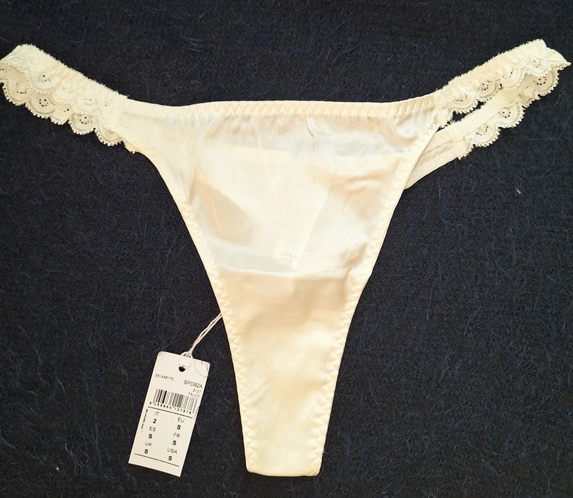 Трусики Kleo та Intimissimi