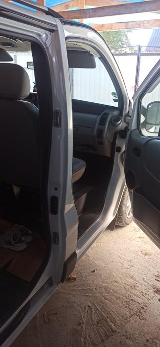Nissan primastar 2.0 DCI
