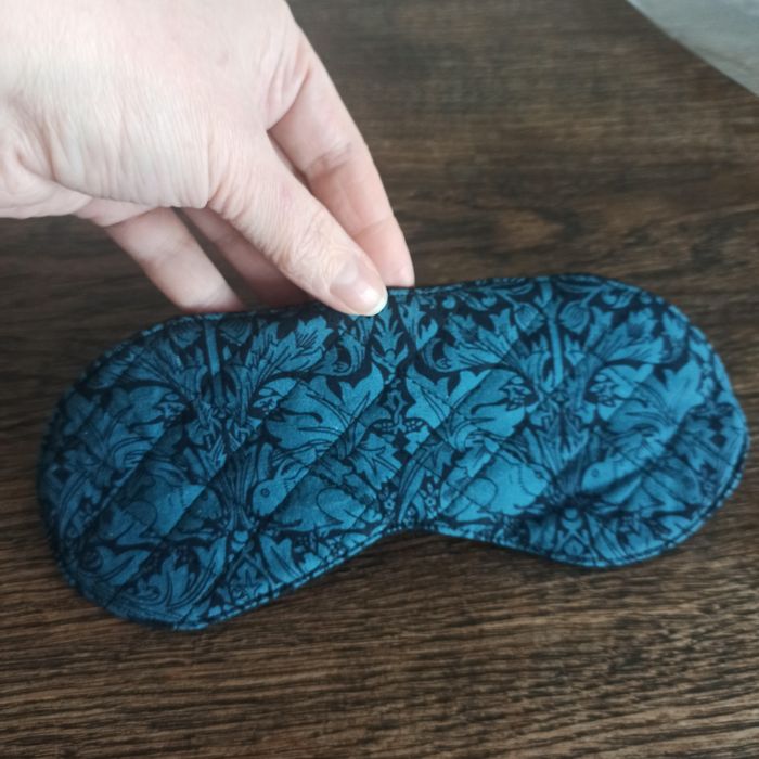 Маска для сну, медитації