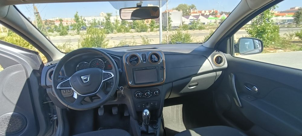 Dacia Sandero — fotografia 5