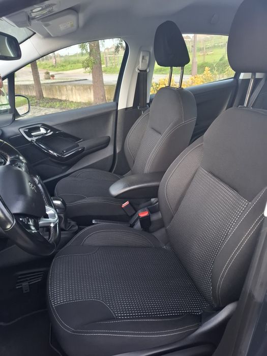 Peugeot 208 1.6 hdi 109cv - 133mil kms