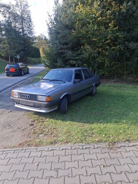 Audi 80