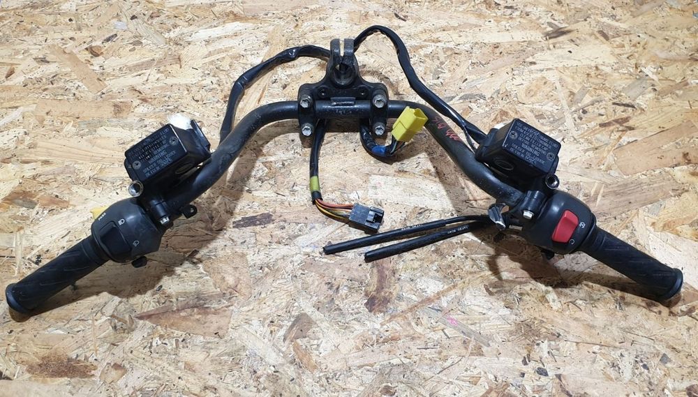 Руль Suzuki Burgman 400