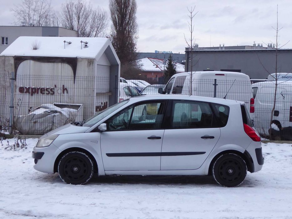 Renault Scenic 1.6 Benzyna, Bez Korozji, Zadbany, Ważne Opłaty