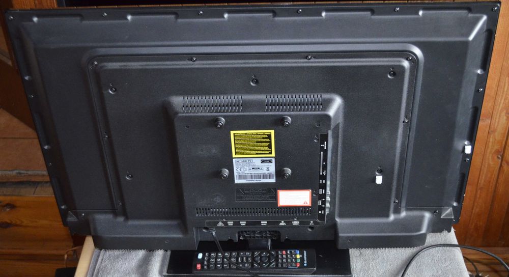 Telewizor LED Blaupunkt B32k141TCFHD + Pilot