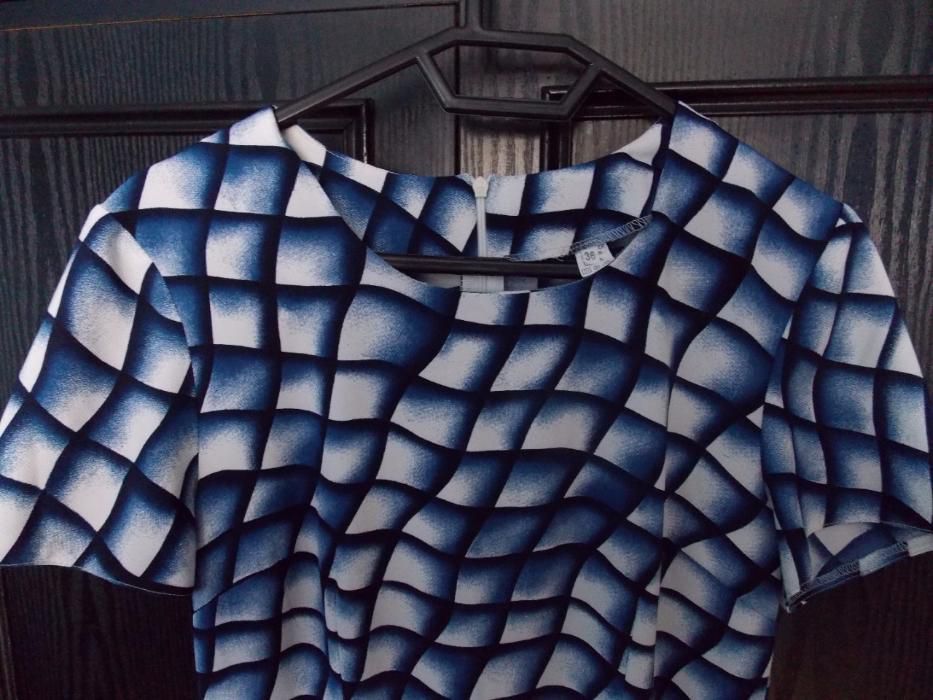 Sukienka – rozmiar 36