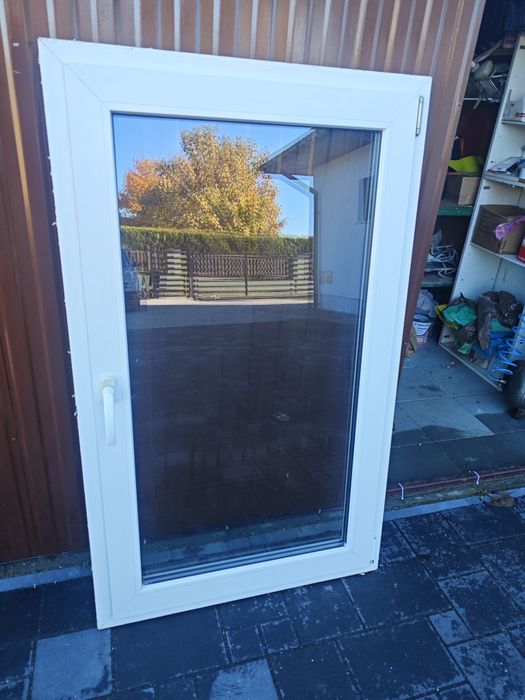 Okno 143x86,5 białe