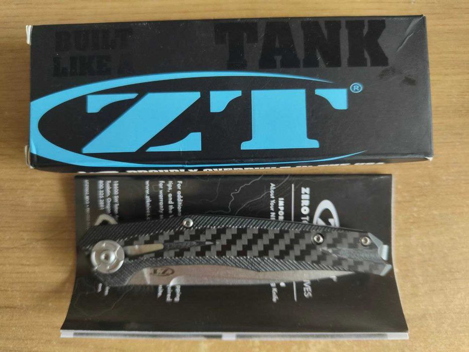 Брелок компактний EDC фліппер складень Zero Tolerance 0707 CF Carbon