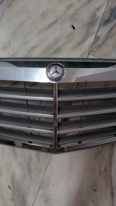 Grelha frontal original Mercedes Benz classe C w204