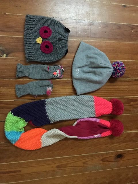 Gorros luvas e cachecol da Gap