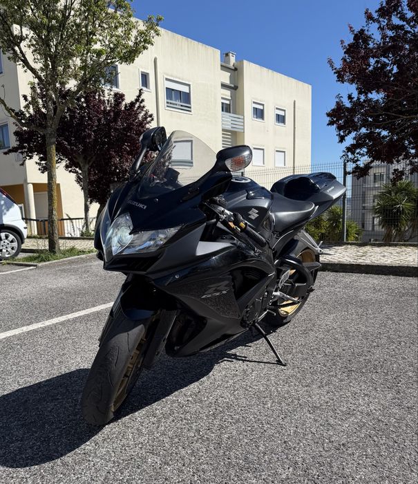 Suzuki Gsx-R 750 K8