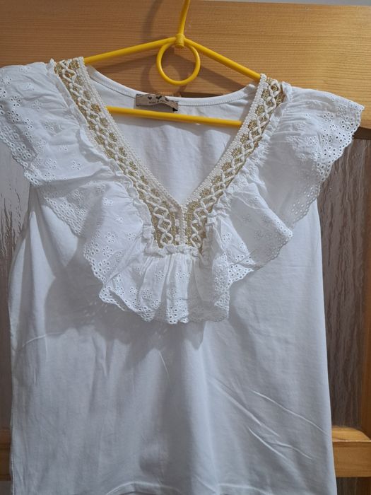 Bluzeczka bez rękawów
