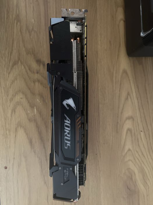 Auorus gtx 1080 ti 11gb