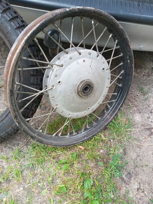 Продам колесо днепр