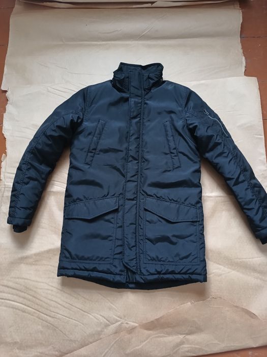 Демисезонная курточка мужская H&M