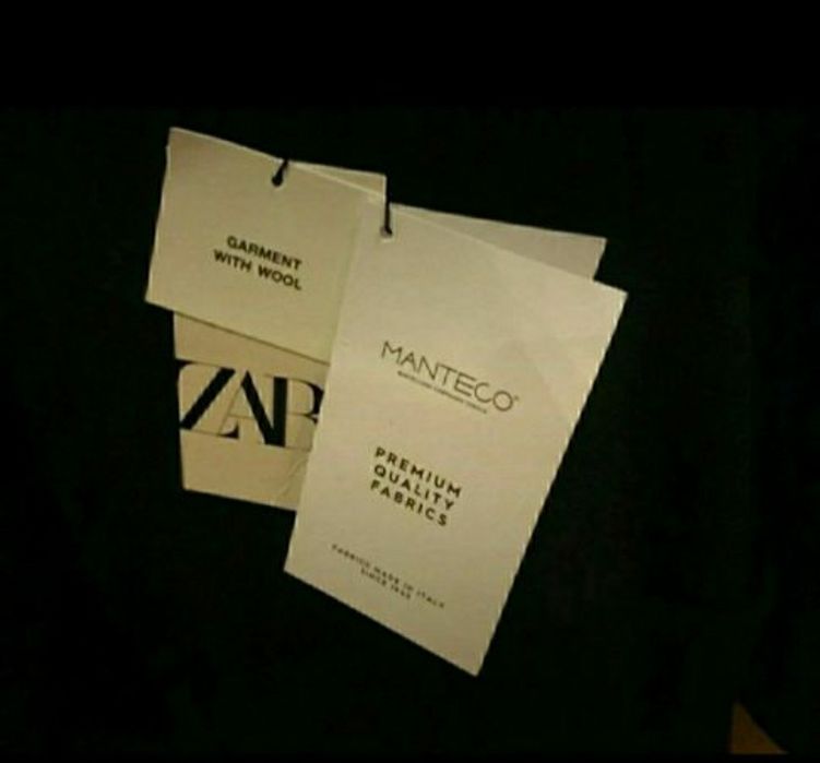 zimowy płaszcz wełniany czarny elegancki wełna manteco 75% M zara