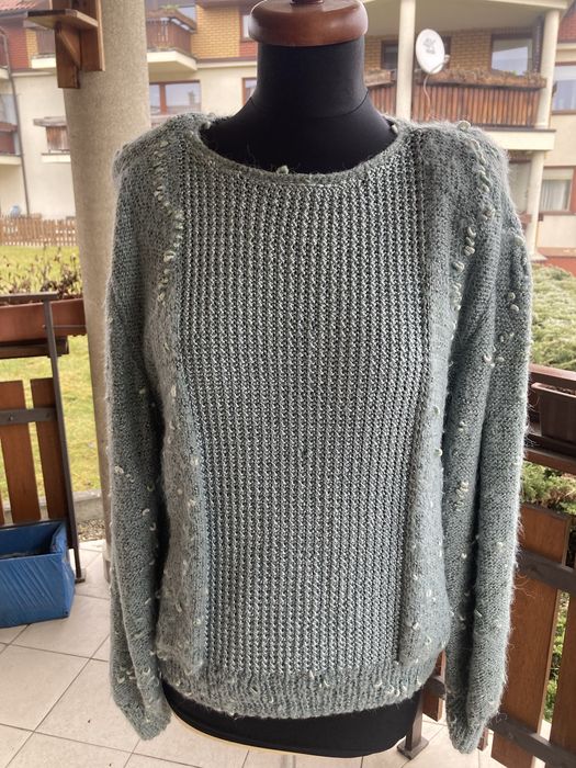 Seledynowa bluza robiona na drutach produkt francuski
