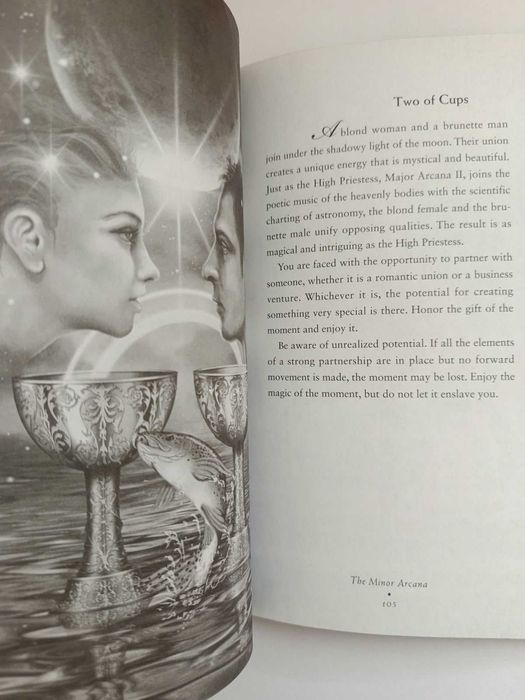 Livro / Guidebook Gilded Tarot Royale (Tarot Dourado Real)