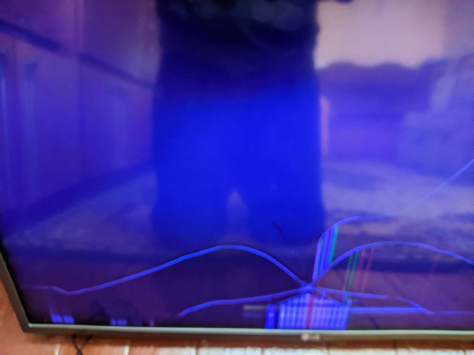 Телевіор  LG на запчастини