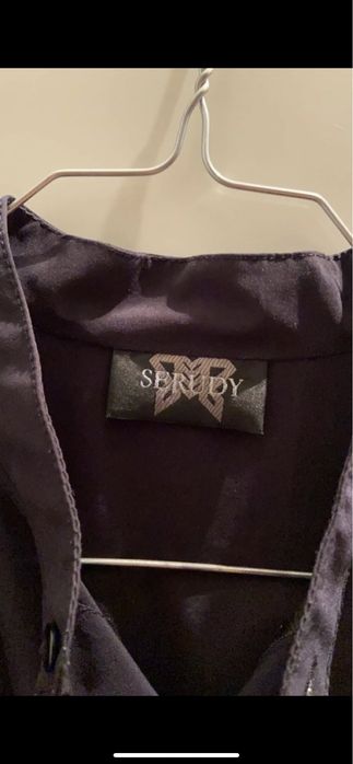 Camisa preta Serudy