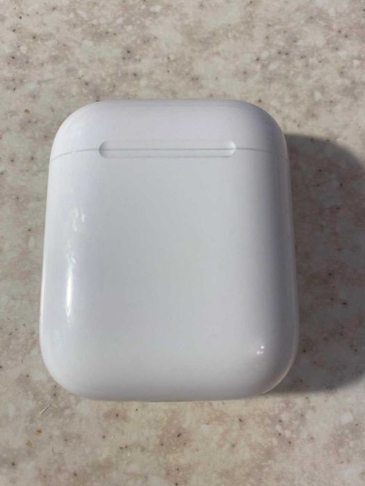 Airpods 2 case without aripods