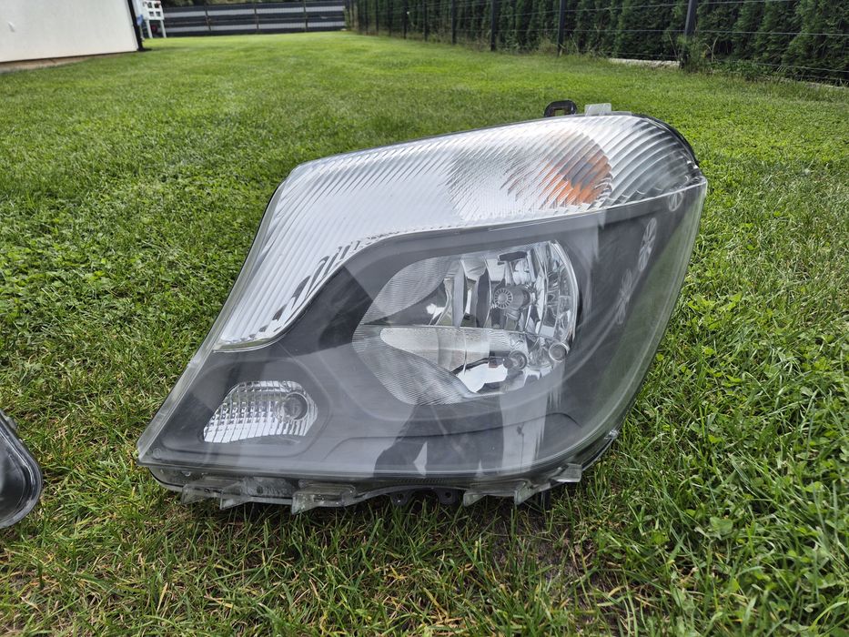 Komplet Lamp przednich Mercedes Sprinter W906 Lift  Oryginalne