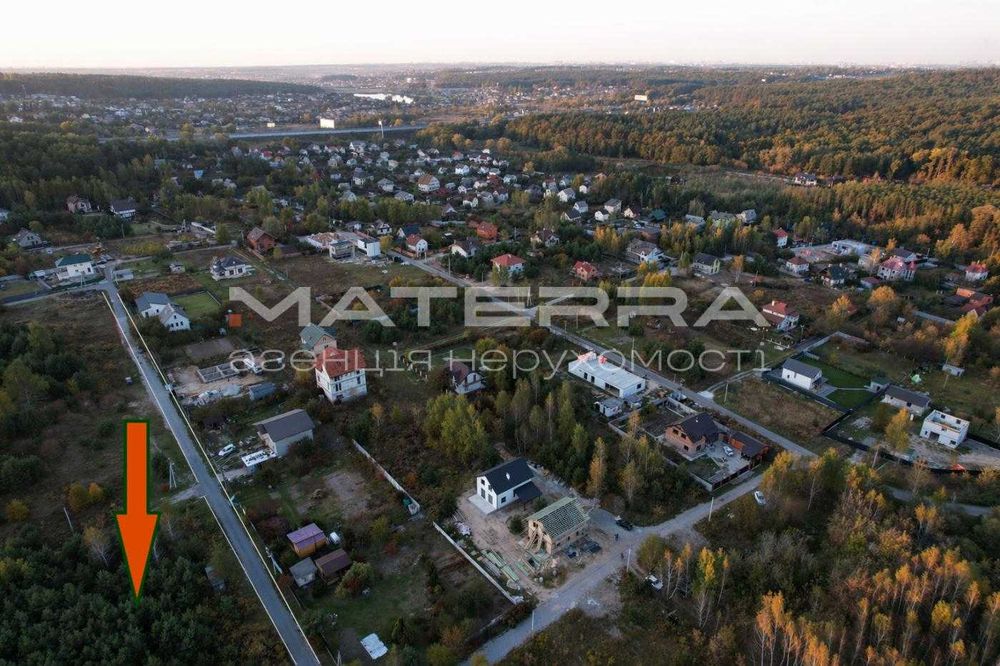 Круглик Продаж ділянки з соснами 43 сотки в оточенні лісу