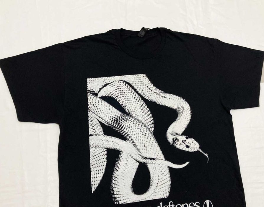 Футболка / мерч Deftones - Private Music - S , M , L , XL , XXL