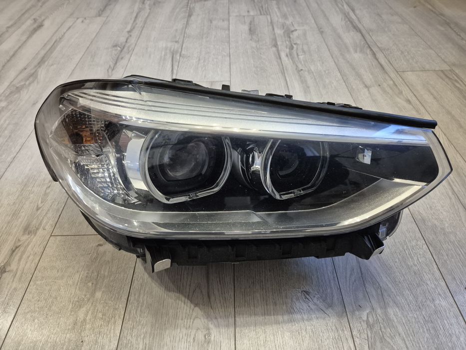 Фара права BMW X3 X4 G01 G02 LED 2019-2023 USA