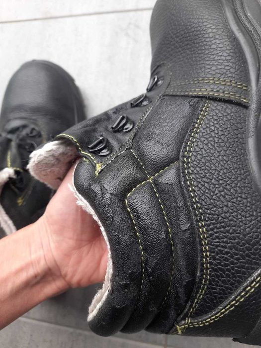 Б/у утепленные ботинки рабочие BRYES, Польша р. 40, стелька 26 см