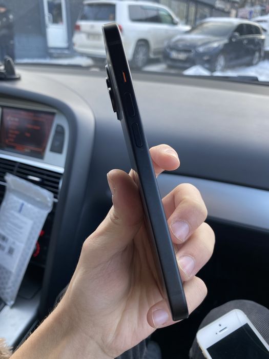 Продам iPhone 15 128GB 100% eSIM с гарантией от магазина