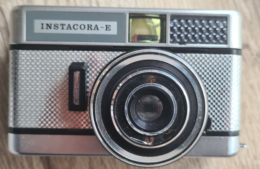Aparat fotograficzny Instacora - e kolekcjonerski