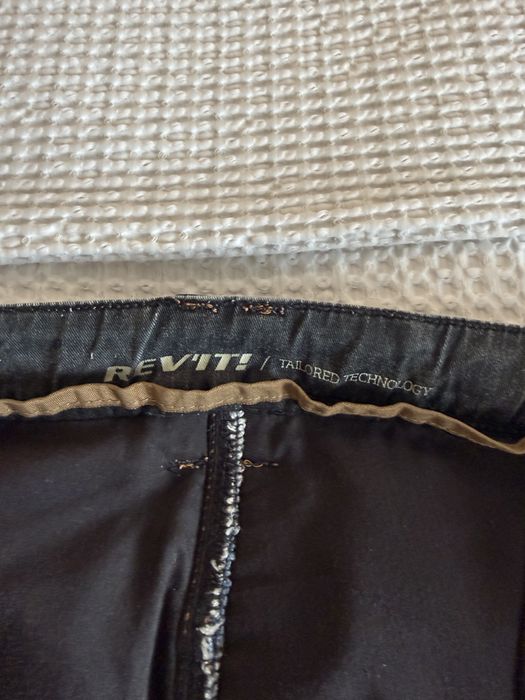 Calças jeans Rev’it para mota tam34 com proteções