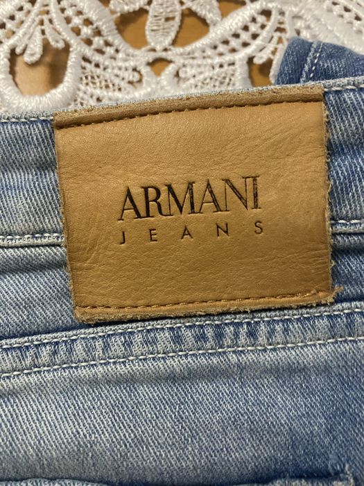 Armani Jeans push up Lily J23 jeansy modelujace sylwetkę skinny shape