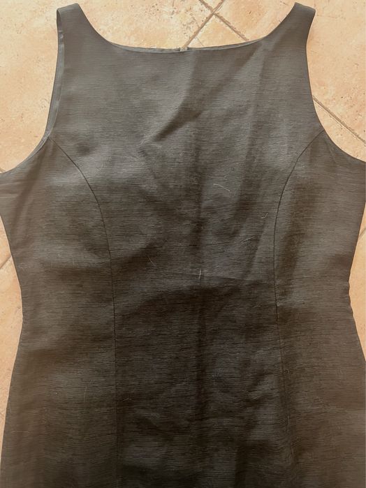 Mała czarna. Jedwab, len. L.