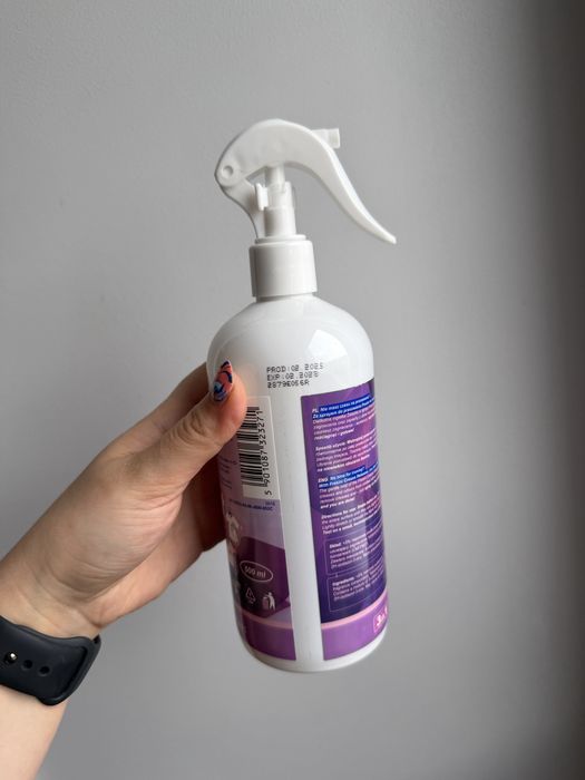 Używane żelazko w sprayu fresini black orchid
