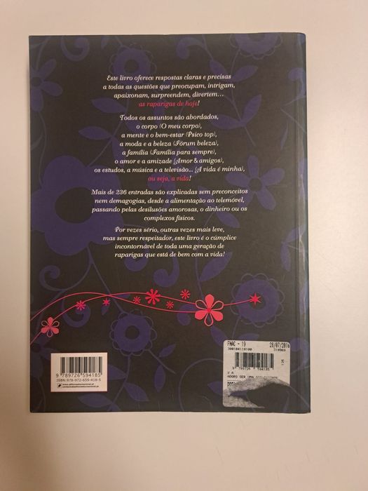 Livro "Adoro ser uma adolescente"